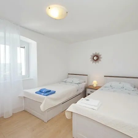 בית נופש On Dugi Otok - Otok Brbinj
