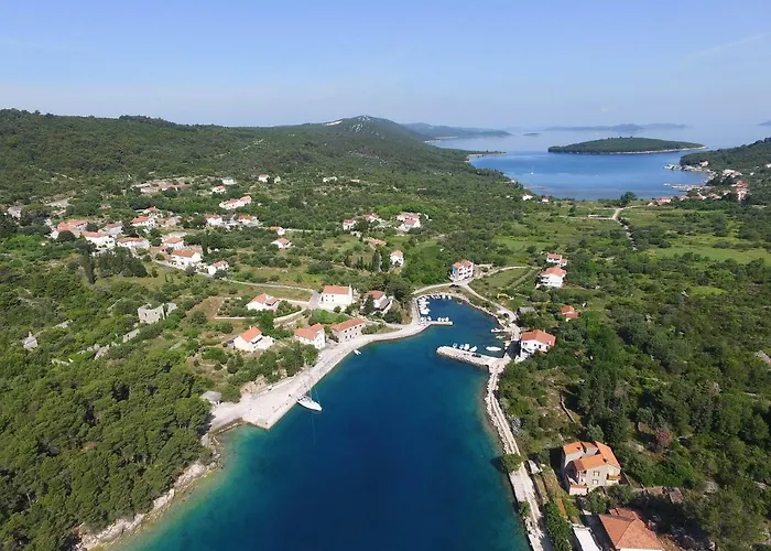 On Dugi Otok - Otok * Brbinj